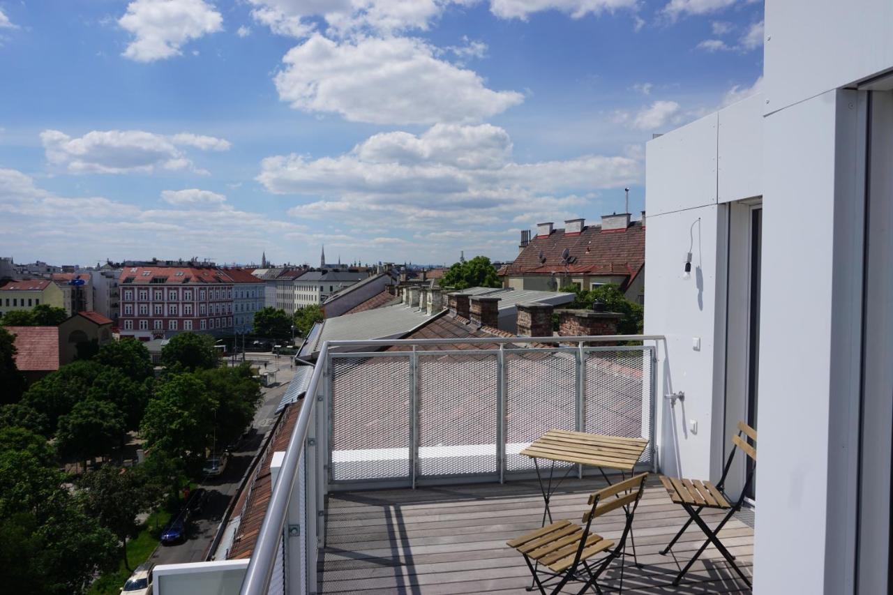 Ferienwohnung Augartenblick Penthauscombo 15/16 - Blick zum Riesenrad Wien Exterior foto