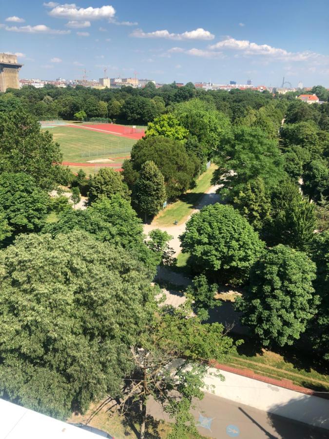 Ferienwohnung Augartenblick Penthauscombo 15/16 - Blick zum Riesenrad Wien Exterior foto
