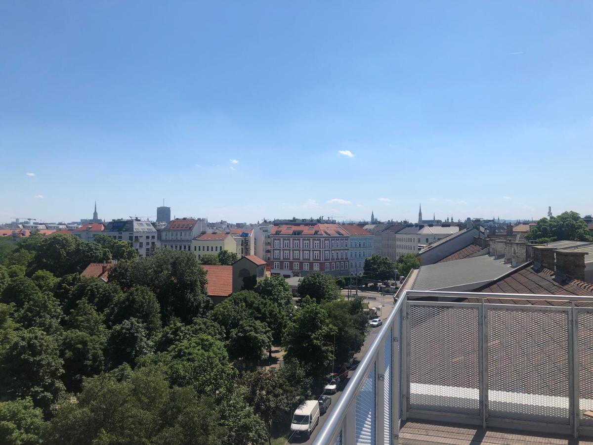Ferienwohnung Augartenblick Penthauscombo 15/16 - Blick zum Riesenrad Wien Exterior foto