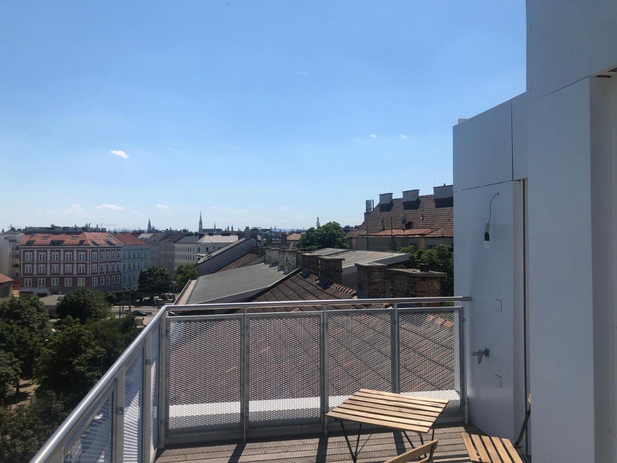 Ferienwohnung Augartenblick Penthauscombo 15/16 - Blick zum Riesenrad Wien Exterior foto